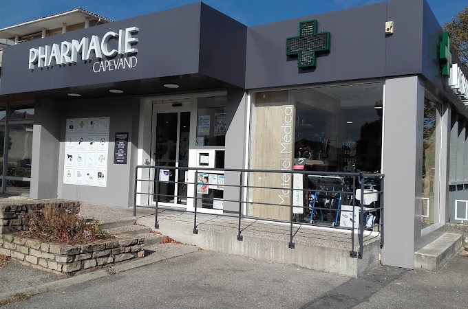 Pharmacie Capevand Saint-Rambert-d'Albon : conseils santé personnalisés, téléconsultation Medadom, homéopathie, envoi ordonnance. 14 Place du 8 Mai 1945. Tél 04 75 31 00 22.