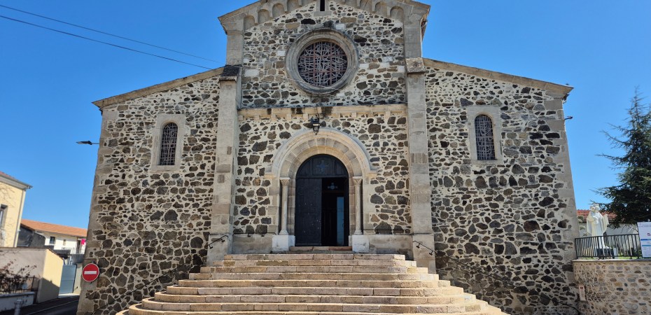 La Semaine 14 du bulletin de la Paroisse Notre-Dame de la Valloire couvre la période la plus solennelle de l'année liturgique catholique : du dimanche des Rameaux (28-29 mars) au dimanche de Pâques (5 avril 2026). Une semaine dense en célébrations, en temps de prière, en sacrements et en moments de partage — répartis sur l'ensemble du territoire paroissial du nord Drôme. Voici le programme complet, enrichi des informations culturelles et spirituelles qui donnent à chaque célébration toute sa profondeur.