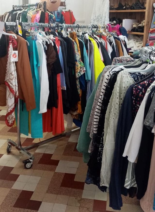 Vestiboutique Croix-Rouge à Saint-Rambert-d'Albon : solidarité locale