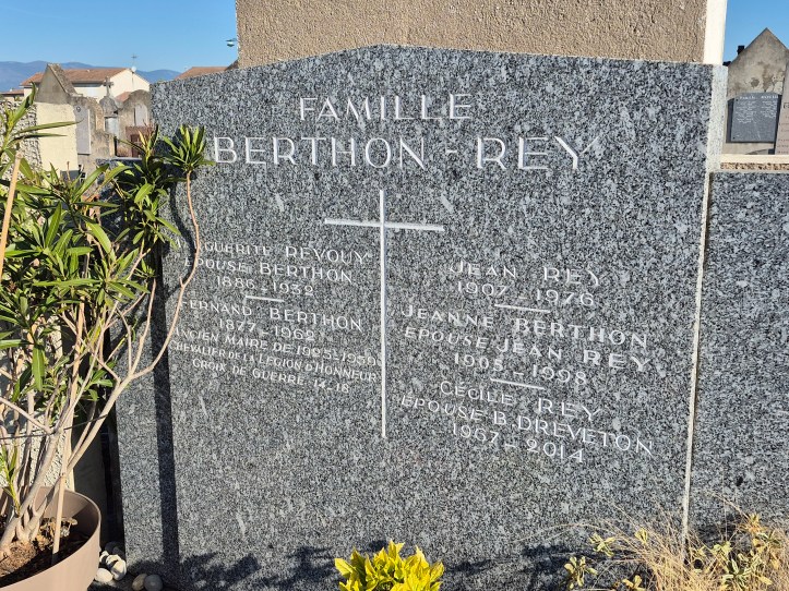 StÚle funéraire famille Berthon-Rey, cimetiÚre de Saint-Rambert-d'Albon